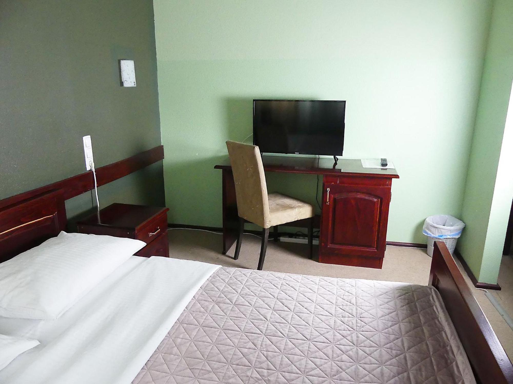 Motel Atlantis Prijedor Exteriör bild
